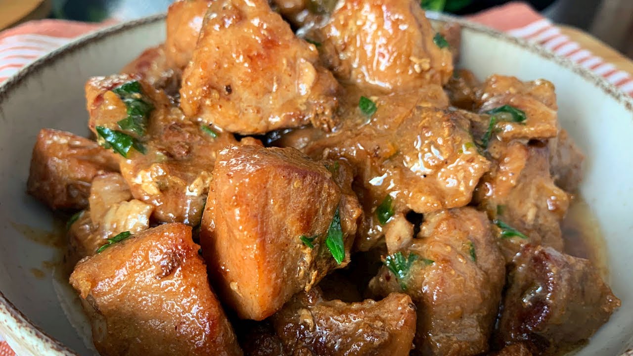 Cuisiner avec moi les Sautée DE PORC sans moutarde très simple et très delicieux